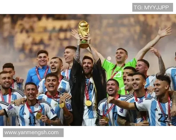 回顾98年足球盛宴那些闪耀的明星与经典瞬间 回顾98年足球盛宴那些闪耀的明星与经典瞬间