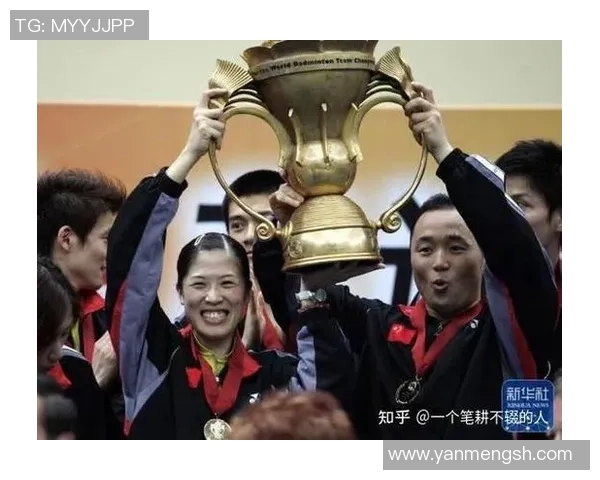 重庆羽毛球队的蜕变与崛起:杯赛特别报道展现新风貌与挑战 重庆羽毛球队的蜕变与崛起:杯赛特别报道展现新风貌与挑战