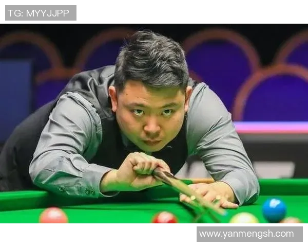 南京足球队在大师赛中的速度表现分析与战术解读 南京足球队在大师赛中的速度表现分析与战术解读