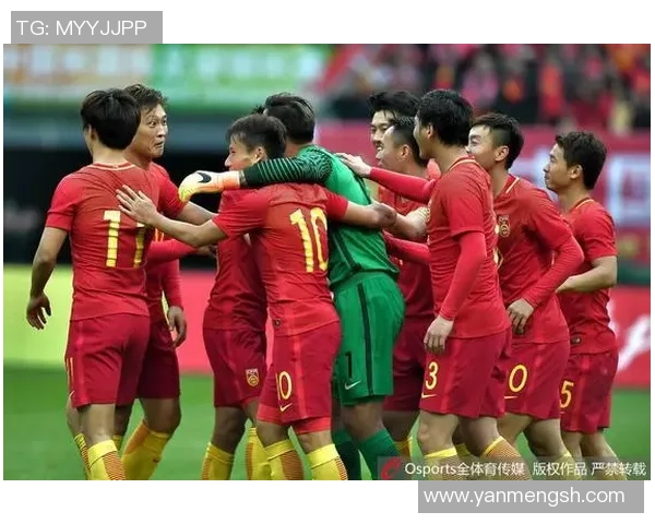 法国足球明星同框合影展现团结与激情的精彩瞬间